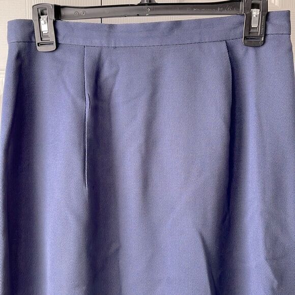 Lands’ End Women’s Silk & Wool Blend Pencil Skirt | Navy Blue | Size Petite 10 - Picture 2 of 8